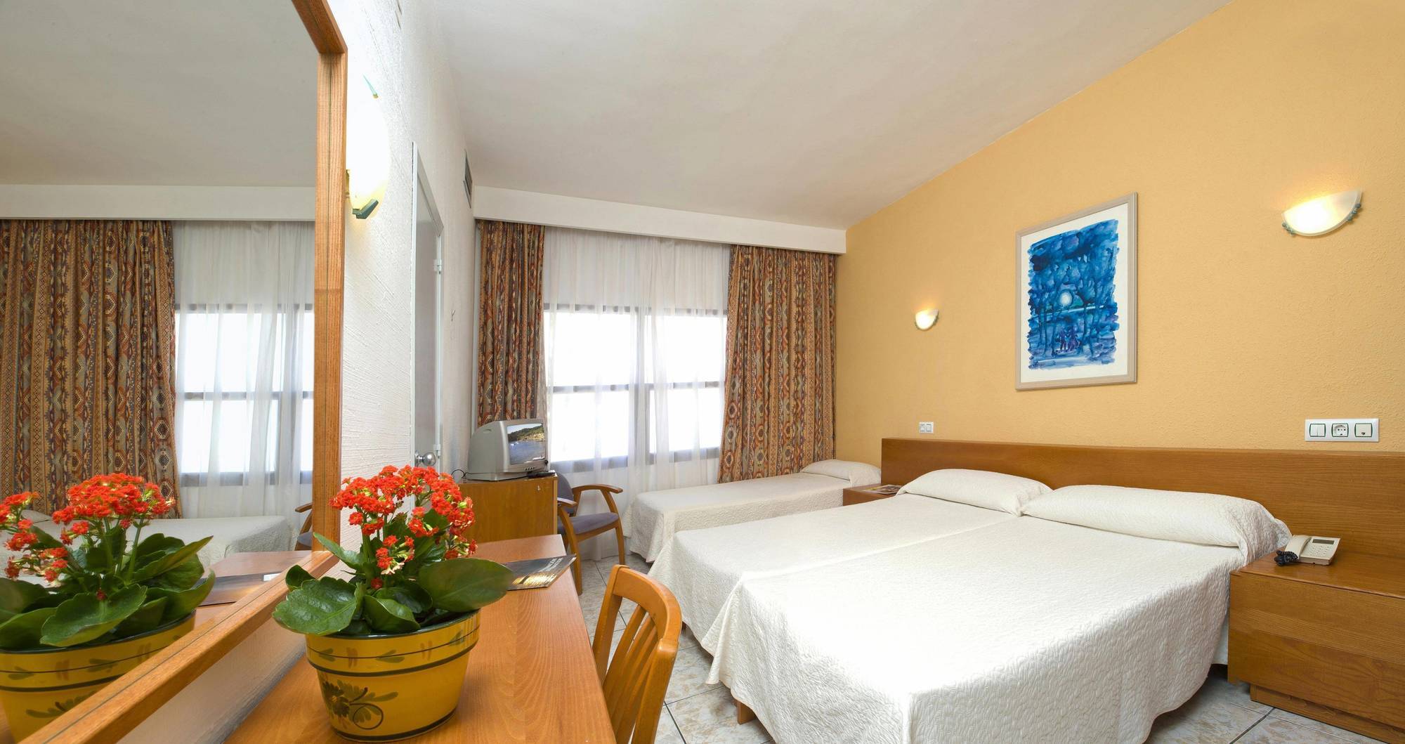 Hotel Tropical San Antonio  Kültér fotó